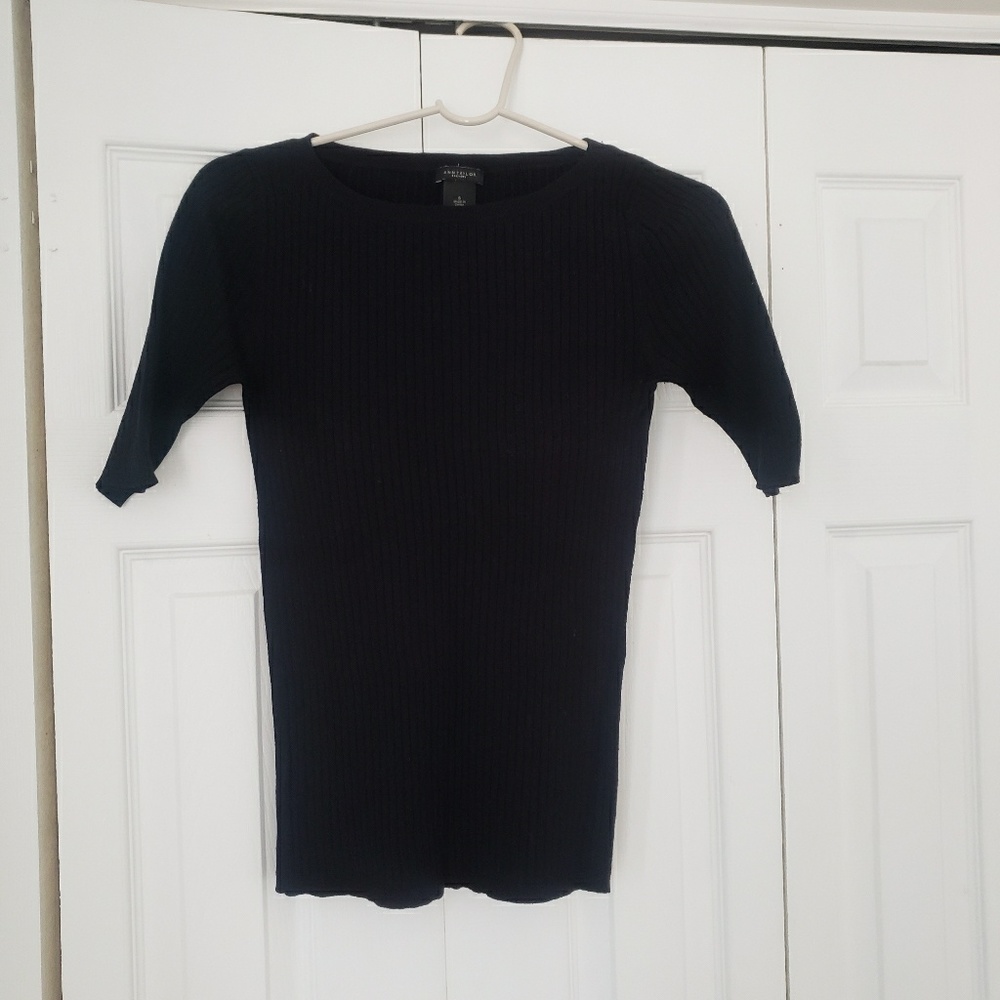 Ann Taylor Short Sleeve Tee